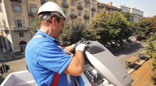 Illuminazione pubblica: lavori per 500 mila euro in strade e spazi pubblici a Torino